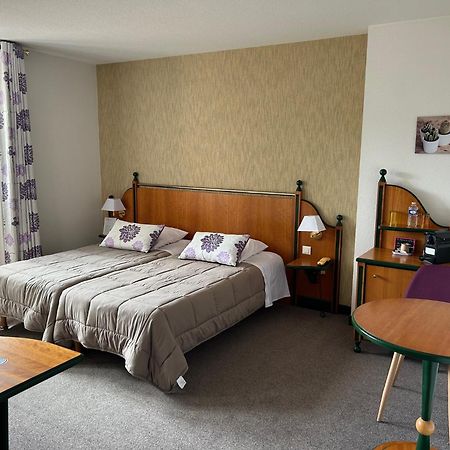 Le Bel Vue Hotell Le Cergne Eksteriør bilde
